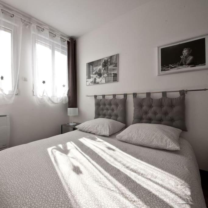 Gite 65 M2 200 M Gare T-G-V 400 M Centre-Ville Grand Parking 250 Places Gratuit Face Au Logement Arras Exterior foto